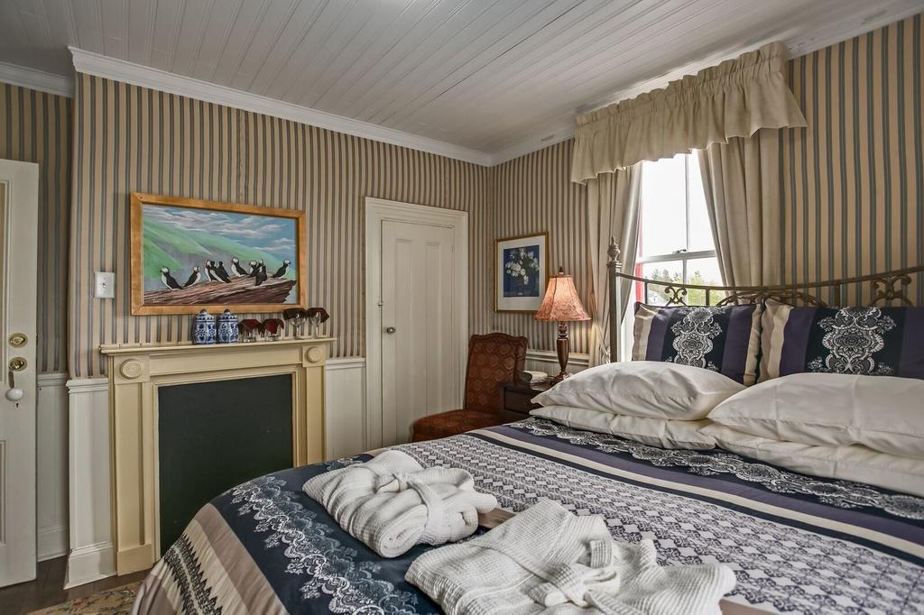 George House Heritage Bed And Breakfast Dildo Exteriér fotografie